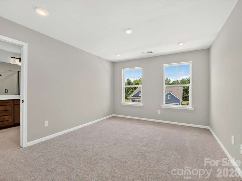 573 Cape Cod Way, Rock Hill, SC 29732.  MLS# CAR4408378, YatesRealty ID 42951. 