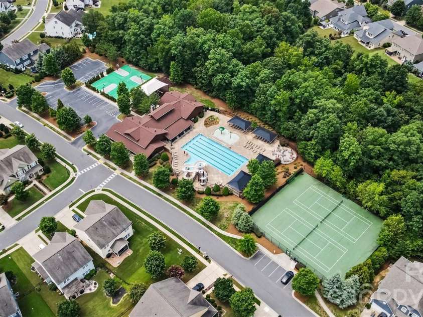 2316 Celandine Way, Tega Cay, SC 29708.  MLS# CAR4408593, YatesRealty ID 42952. 