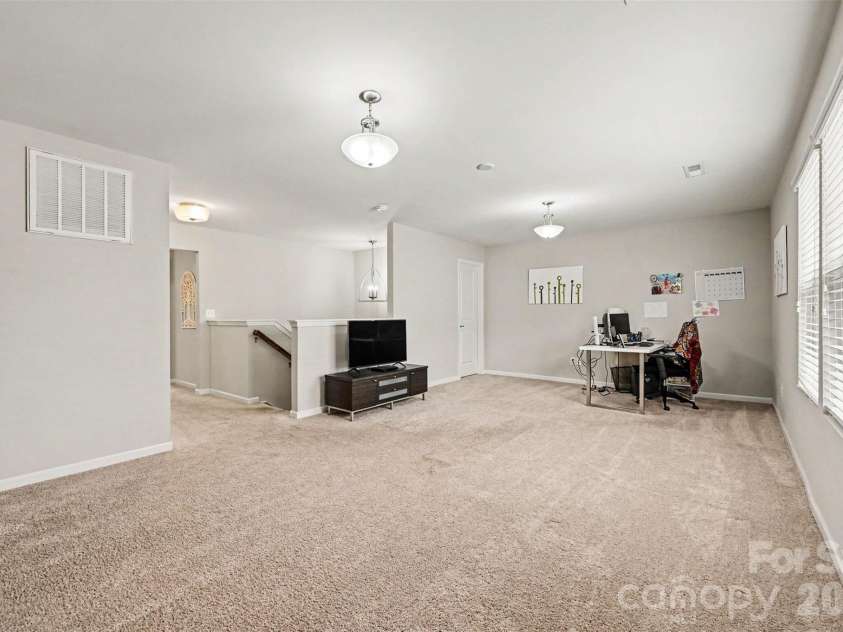 2316 Celandine Way, Tega Cay, SC 29708.  MLS# CAR4408593, YatesRealty ID 42952. Upstairs loft