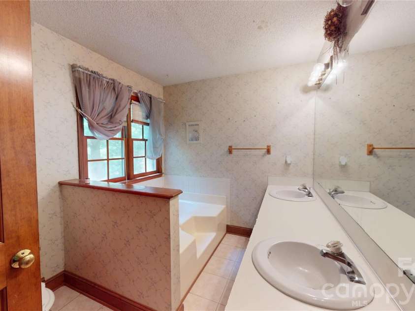 2129 Redwood Drive, Indian Trail, NC 28079.  MLS# CAR4409711, YatesRealty ID 42953. 
