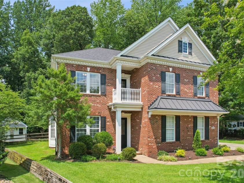 1636 Abercorn Street, Concord, NC 28027.  MLS# CAR4407182, YatesRealty ID 42955. 