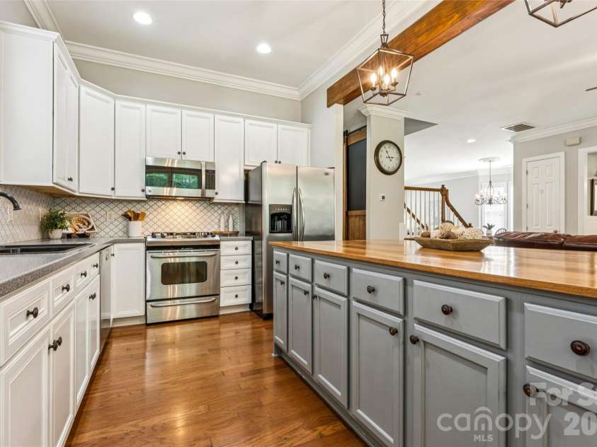1636 Abercorn Street, Concord, NC 28027.  MLS# CAR4407182, YatesRealty ID 42955. 