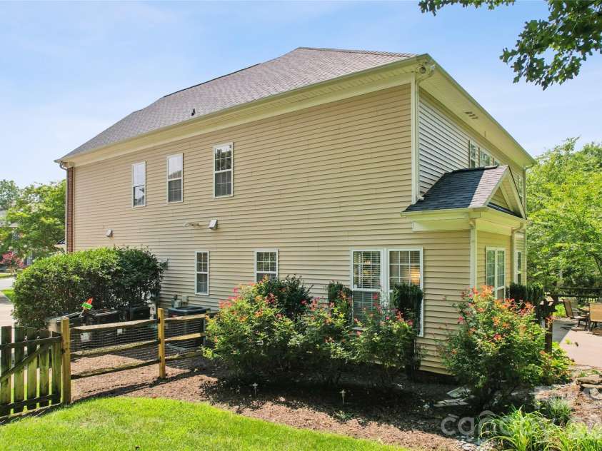 1636 Abercorn Street, Concord, NC 28027.  MLS# CAR4407182, YatesRealty ID 42955. 
