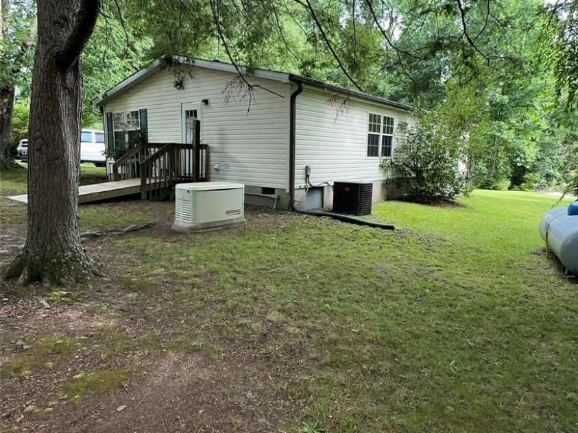 294 Lester Lane, Hendersonville, NC 28739.  MLS# CAR4399689, YatesRealty ID 42956. 