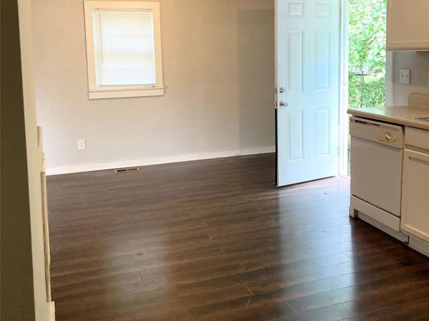 726 Grace Street, Salisbury, NC 28144.  MLS# CAR4408000, YatesRealty ID 42958. 