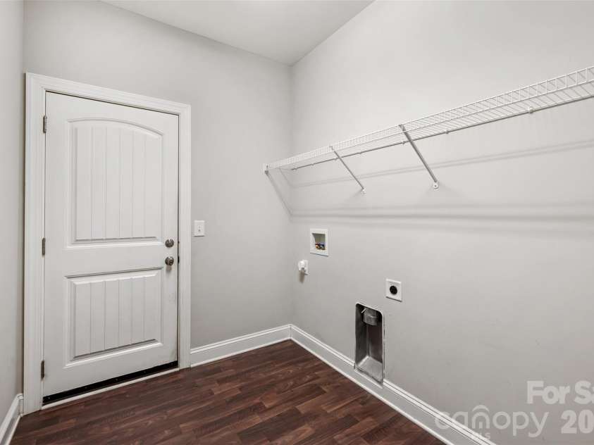 926 Hathcock Glen Drive, Oakboro, NC 28129.  MLS# CAR4411445, YatesRealty ID 42959. 