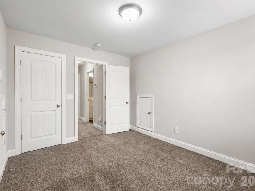 926 Hathcock Glen Drive, Oakboro, NC 28129.  MLS# CAR4411445, YatesRealty ID 42959. 
