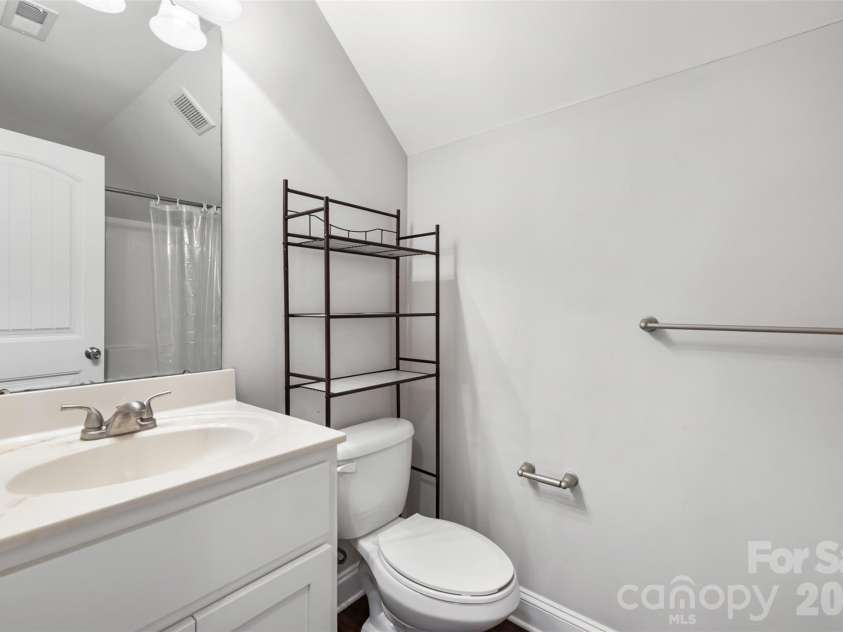 926 Hathcock Glen Drive, Oakboro, NC 28129.  MLS# CAR4411445, YatesRealty ID 42959. 