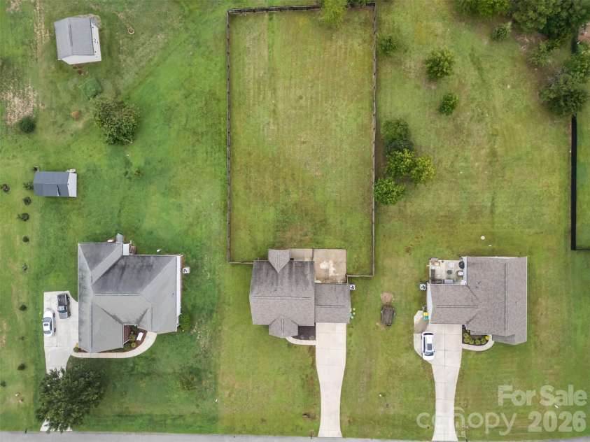 926 Hathcock Glen Drive, Oakboro, NC 28129.  MLS# CAR4411445, YatesRealty ID 42959. 