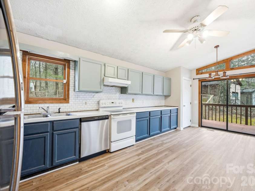 205 Mint Way, Flat Rock, NC 28731.  MLS# CAR4351896, YatesRealty ID 4296. 