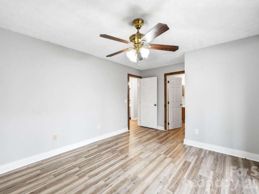 205 Mint Way, Flat Rock, NC 28731.  MLS# CAR4351896, YatesRealty ID 4296. 