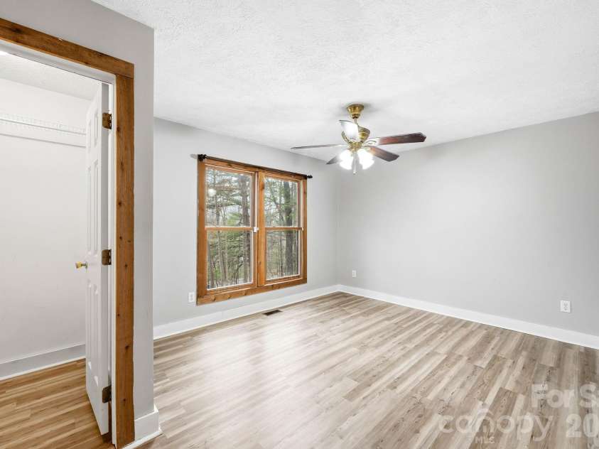 205 Mint Way, Flat Rock, NC 28731.  MLS# CAR4351896, YatesRealty ID 4296. 