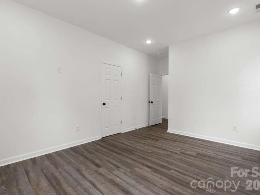 209 Knott Street, Shelby, NC 28150.  MLS# CAR4409362, YatesRealty ID 42960. Primary bedroom