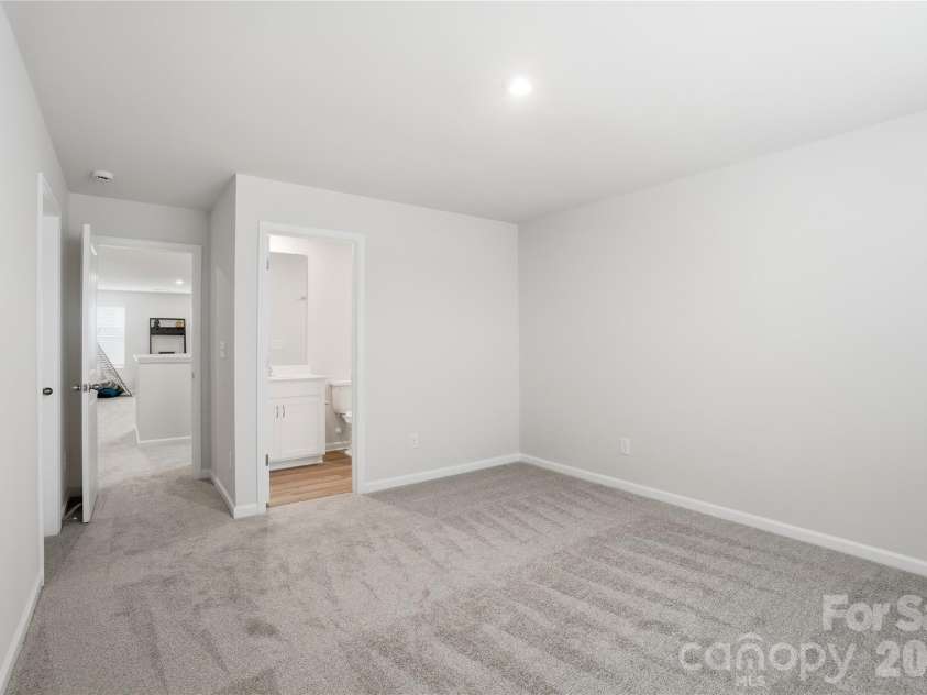 1326 Honey Trail, Monroe, NC 28112.  MLS# CAR4410737, YatesRealty ID 42961. Upstairs bedroom 2 with full bath