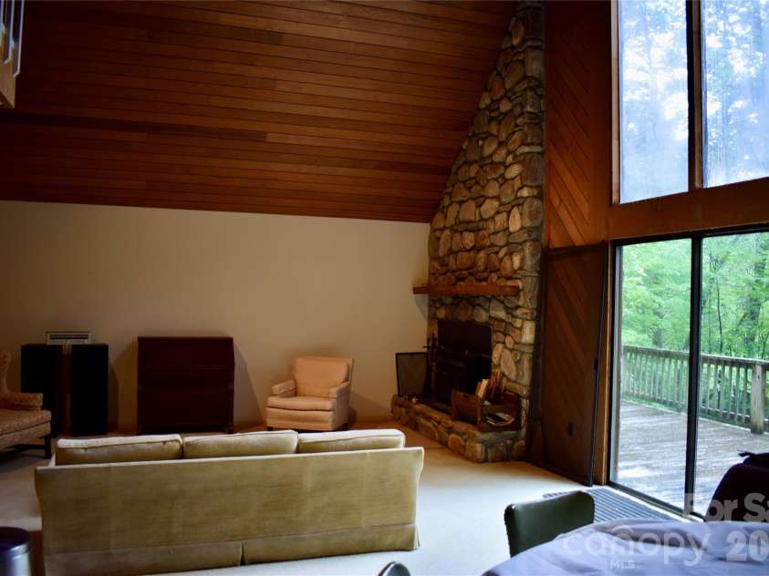 173 Mountain Haven Lane, Zirconia, NC 28790.  MLS# CAR4411739, YatesRealty ID 42968. 
