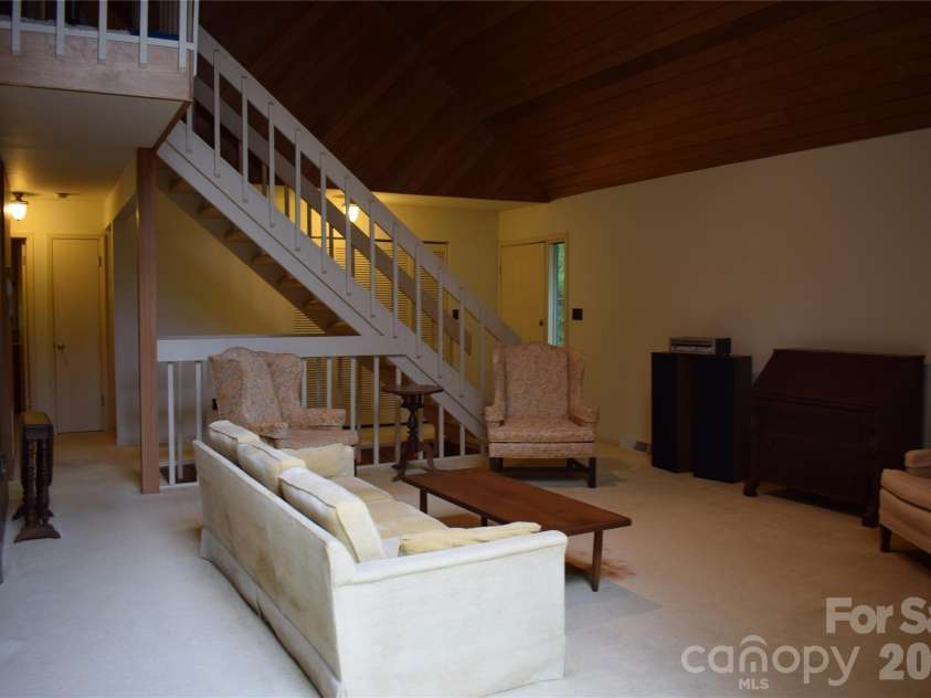 173 Mountain Haven Lane, Zirconia, NC 28790.  MLS# CAR4411739, YatesRealty ID 42968. 