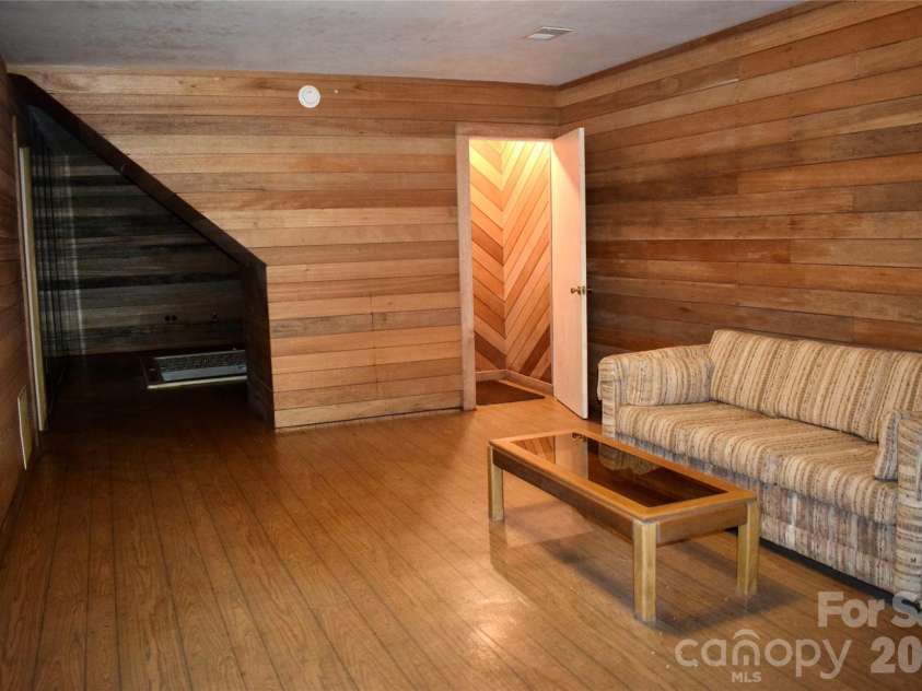 173 Mountain Haven Lane, Zirconia, NC 28790.  MLS# CAR4411739, YatesRealty ID 42968. 