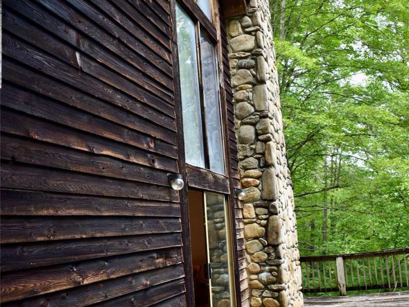 173 Mountain Haven Lane, Zirconia, NC 28790.  MLS# CAR4411739, YatesRealty ID 42968. 