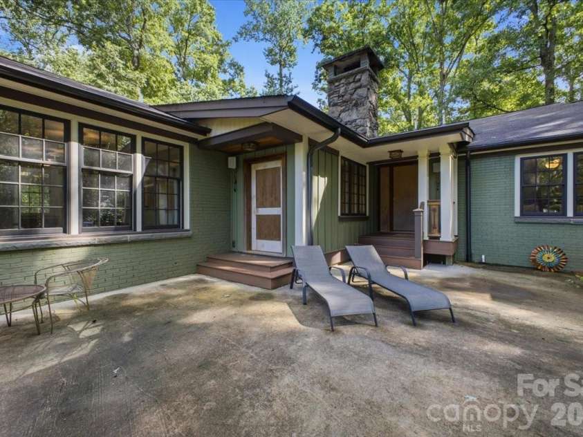 9601 Belt Road, Midland, NC 28107.  MLS# CAR4412563, YatesRealty ID 42969. Patio area in back