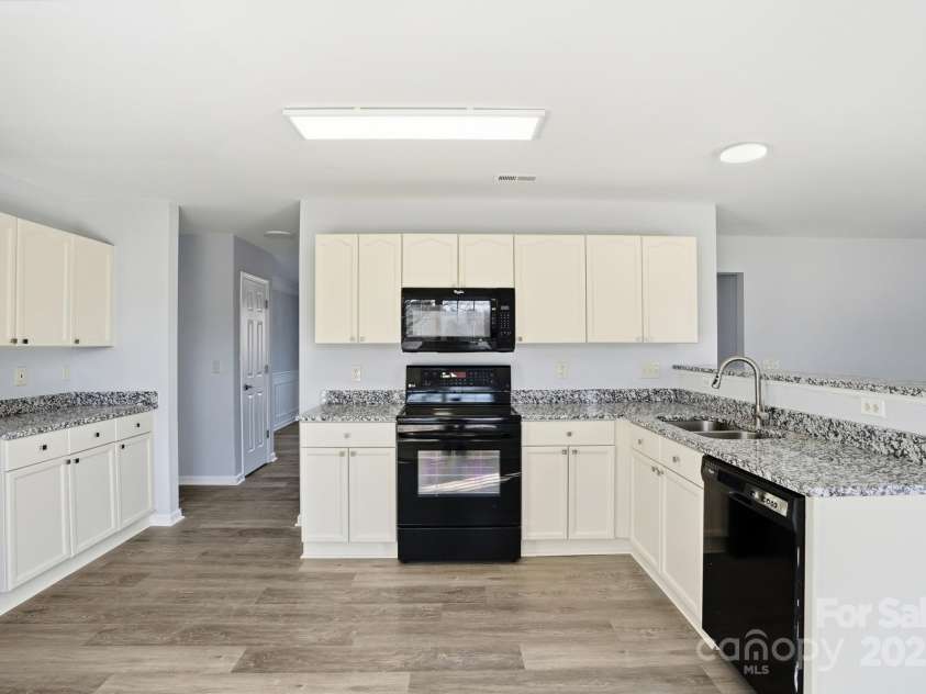 1505 Bellridge Road, Rock Hill, SC 29732.  MLS# CAR4322833, YatesRealty ID 4297. 