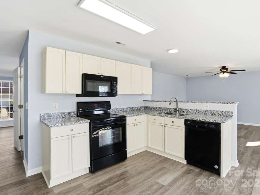 1505 Bellridge Road, Rock Hill, SC 29732.  MLS# CAR4322833, YatesRealty ID 4297. 