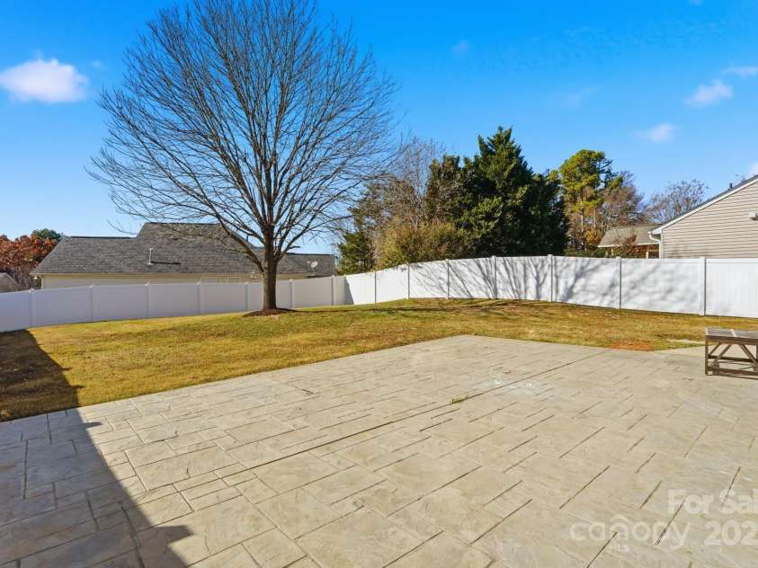 1505 Bellridge Road, Rock Hill, SC 29732.  MLS# CAR4322833, YatesRealty ID 4297. 