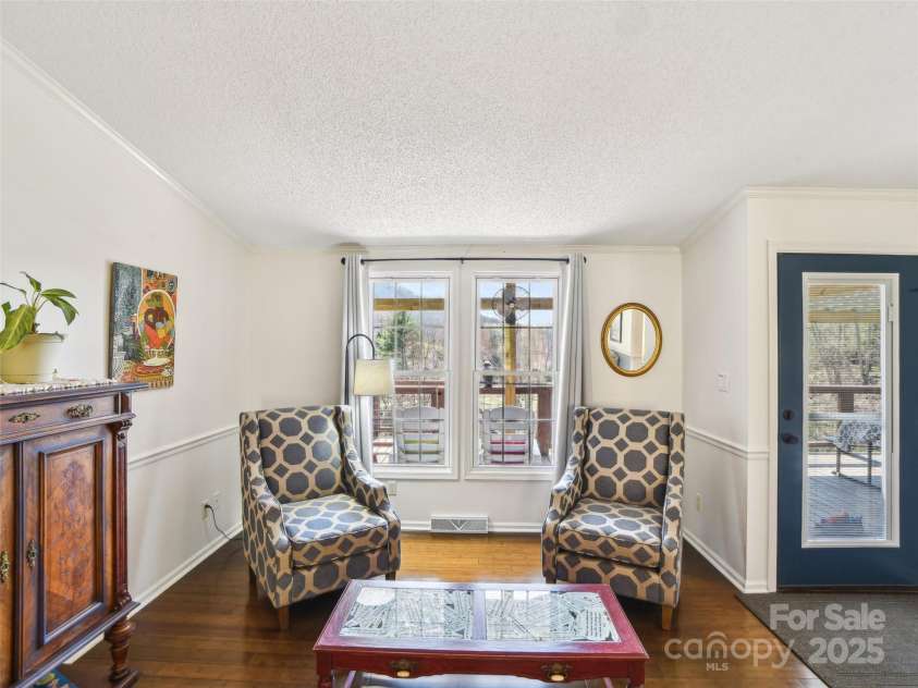 52 Westwind Drive, Canton, NC 28716.  MLS# CAR4238997, YatesRealty ID 4297. 