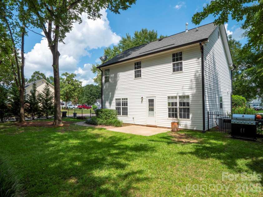 3015 Queensdale Drive, Monroe, NC 28110.  MLS# CAR4411863, YatesRealty ID 42971. 
