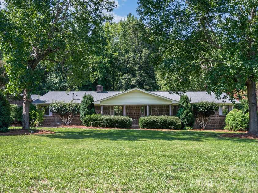 3959 Holly Springs Drive, Newton, NC 28658.  MLS# CAR4410579, YatesRealty ID 42973. 