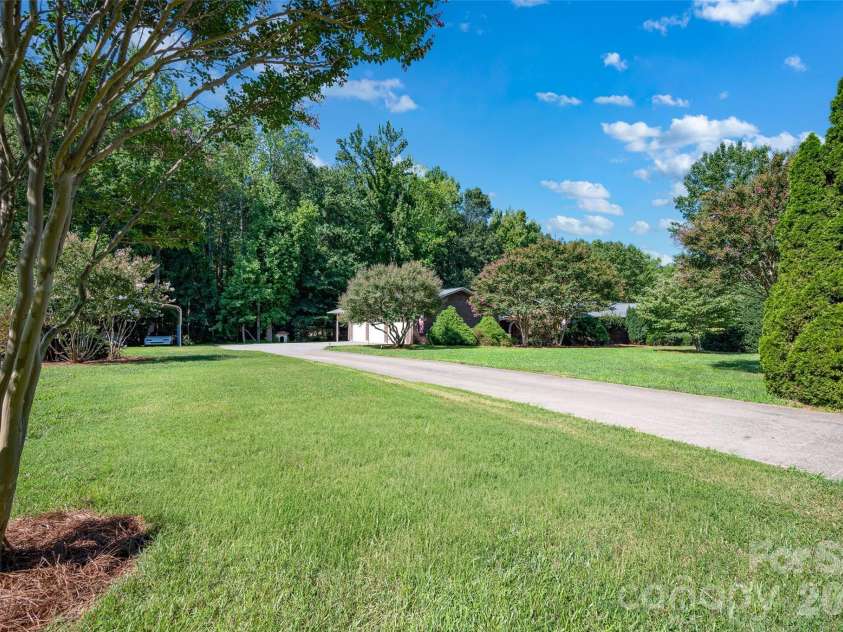 3959 Holly Springs Drive, Newton, NC 28658.  MLS# CAR4410579, YatesRealty ID 42973. 