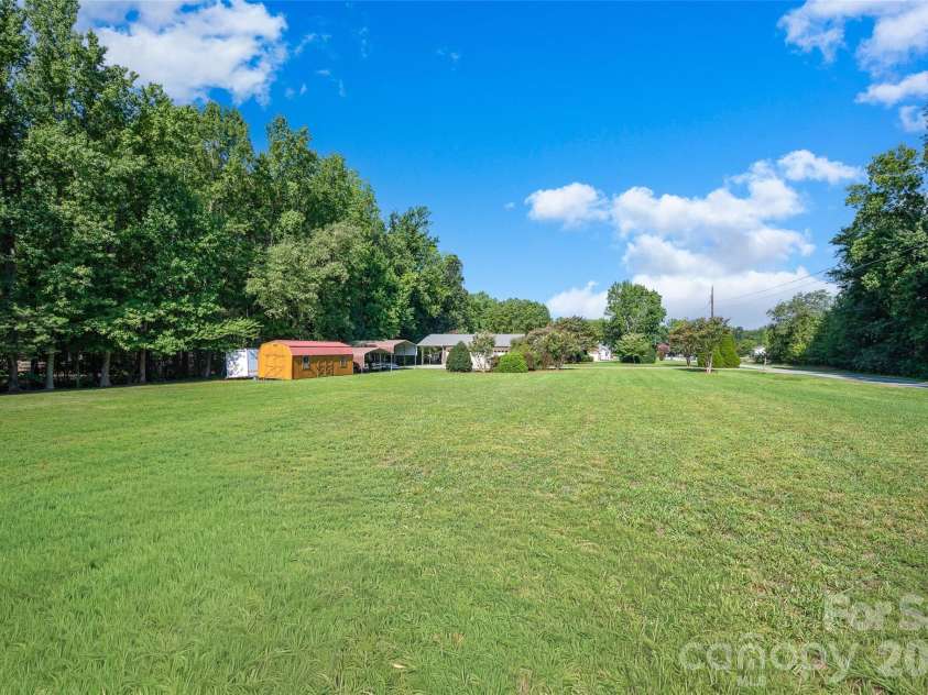 3959 Holly Springs Drive, Newton, NC 28658.  MLS# CAR4410579, YatesRealty ID 42973. 