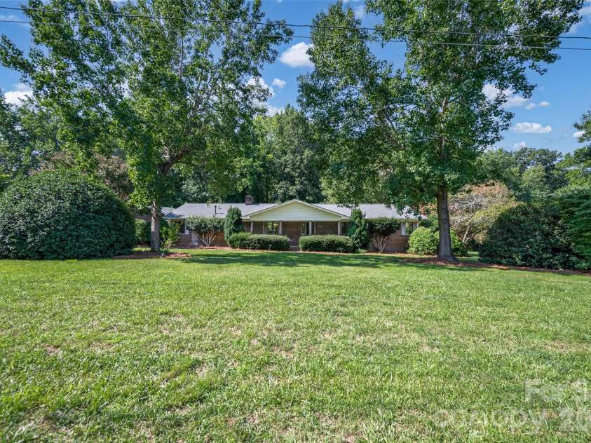 3959 Holly Springs Drive, Newton, NC 28658.  MLS# CAR4410579, YatesRealty ID 42973. 