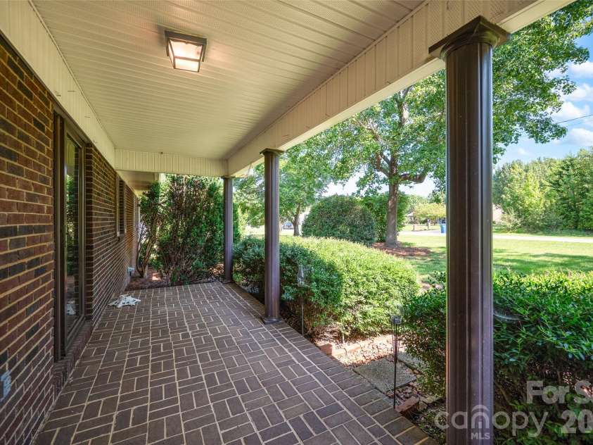 3959 Holly Springs Drive, Newton, NC 28658.  MLS# CAR4410579, YatesRealty ID 42973. 