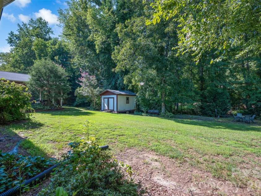 3959 Holly Springs Drive, Newton, NC 28658.  MLS# CAR4410579, YatesRealty ID 42973. 