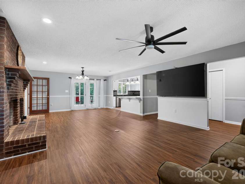 3959 Holly Springs Drive, Newton, NC 28658.  MLS# CAR4410579, YatesRealty ID 42973. 
