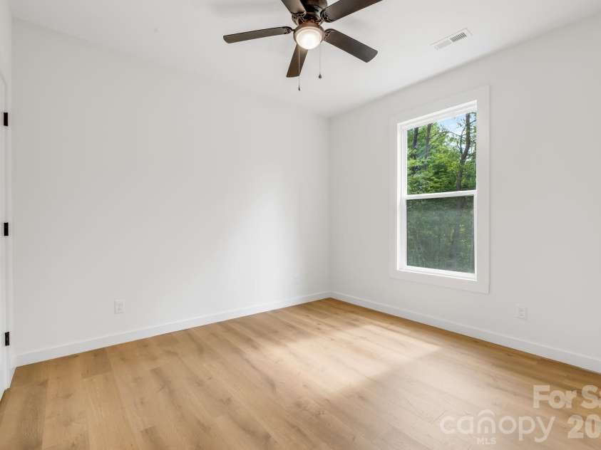 120 Dog Star Lane, Alexander, NC 28701.  MLS# CAR4411934, YatesRealty ID 42975. 