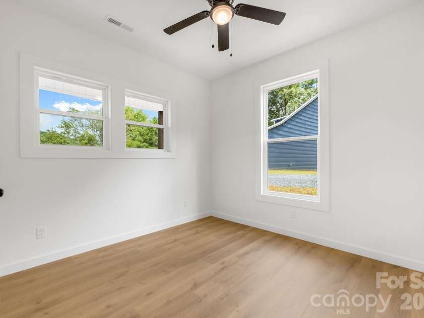 120 Dog Star Lane, Alexander, NC 28701.  MLS# CAR4411934, YatesRealty ID 42975. 