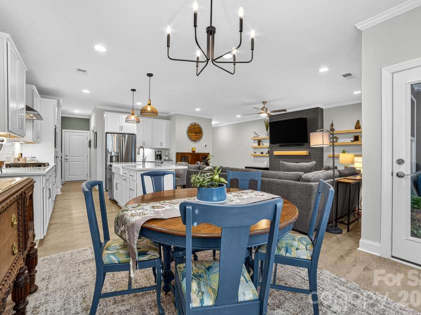 10432 Audubon Ridge Drive, Cornelius, NC 28031.  MLS# CAR4403947, YatesRealty ID 42976. 