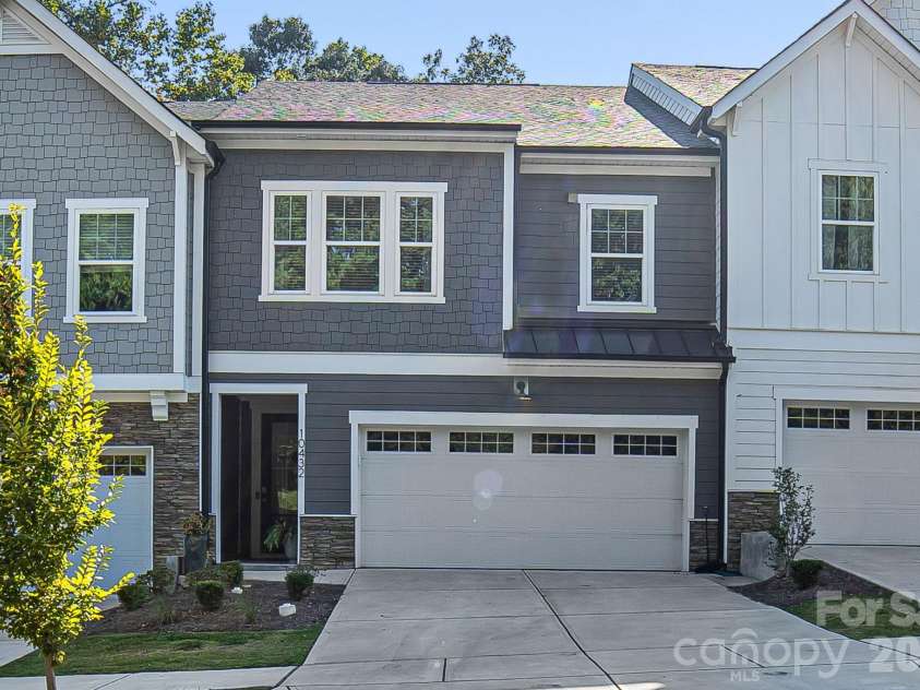 10432 Audubon Ridge Drive, Cornelius, NC 28031.  MLS# CAR4403947, YatesRealty ID 42976. 