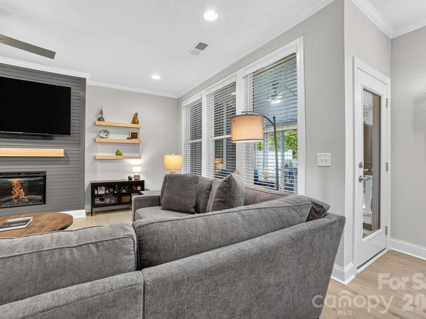 10432 Audubon Ridge Drive, Cornelius, NC 28031.  MLS# CAR4403947, YatesRealty ID 42976. 