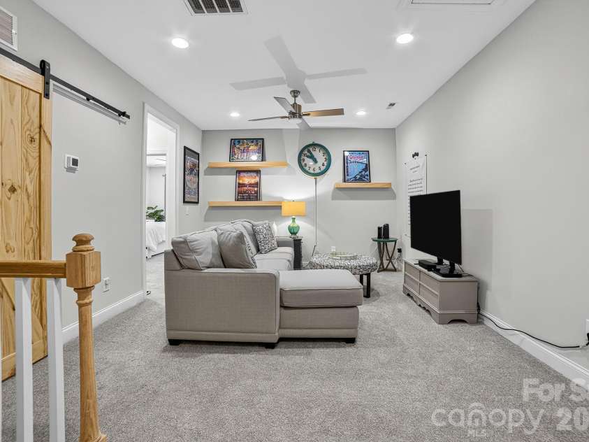 10432 Audubon Ridge Drive, Cornelius, NC 28031.  MLS# CAR4403947, YatesRealty ID 42976. 
