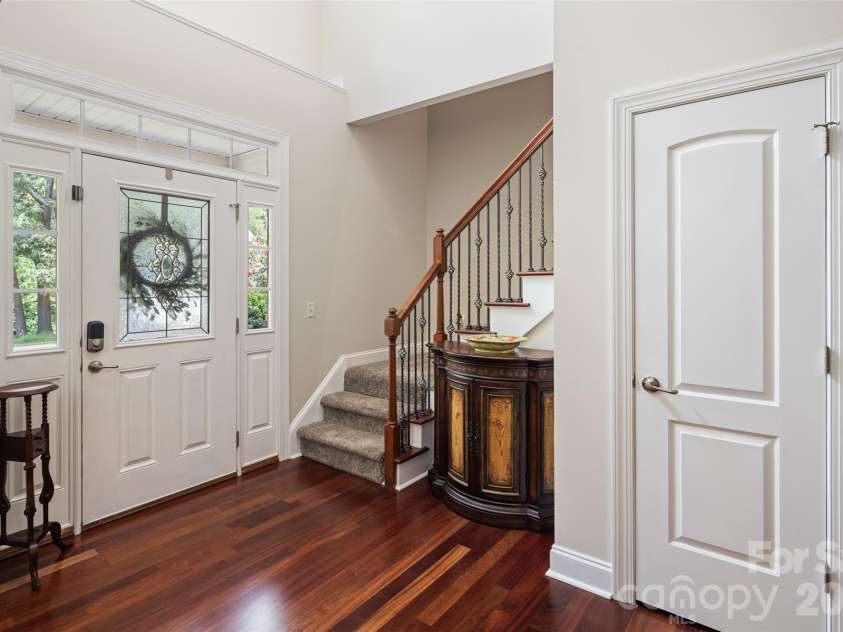 1746 30th Avenue Drive, Hickory, NC 28601.  MLS# CAR4408655, YatesRealty ID 42977. 