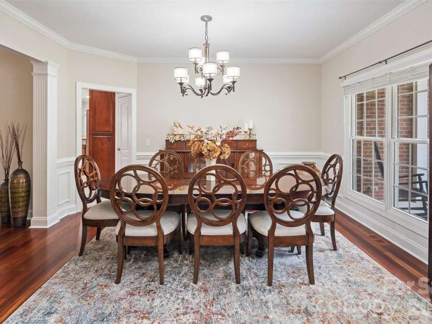 1746 30th Avenue Drive, Hickory, NC 28601.  MLS# CAR4408655, YatesRealty ID 42977. 