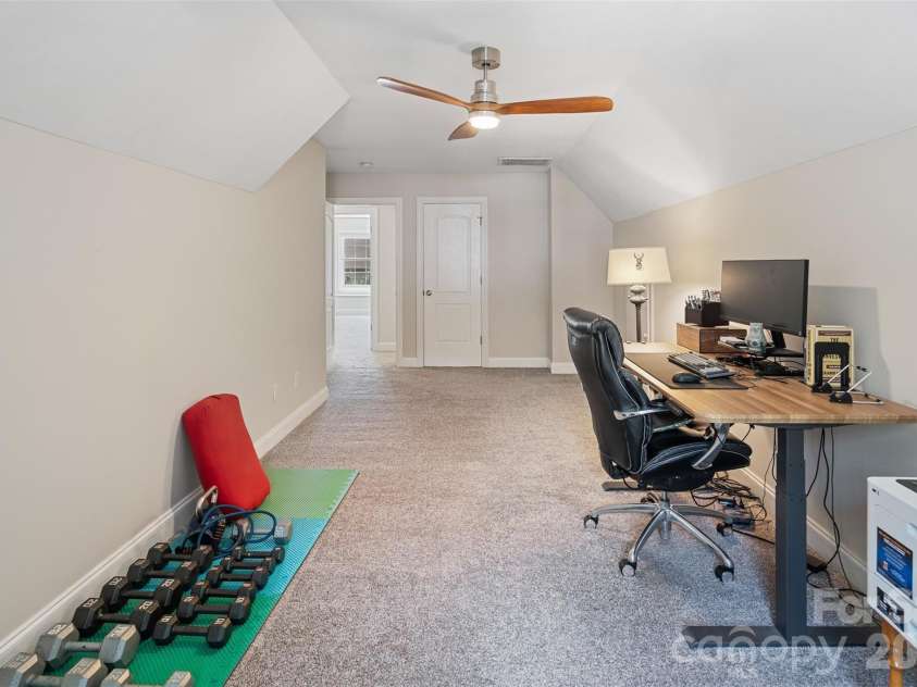 1746 30th Avenue Drive, Hickory, NC 28601.  MLS# CAR4408655, YatesRealty ID 42977. 