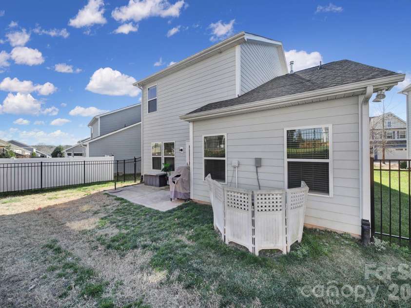 40158 Crooked Stick Drive, Lancaster, SC 29720.  MLS# CAR4332585, YatesRealty ID 4298. 