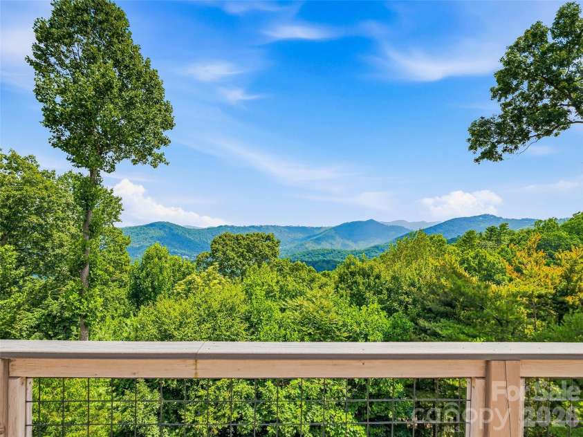 15 Patton Circle, Asheville, NC 28804.  MLS# CAR4402292, YatesRealty ID 42980. Overlooking Beaverdam Valley.
