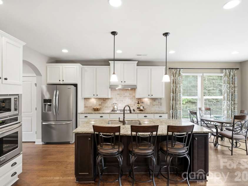 534 Iron Horse Lane, Midland, NC 28107.  MLS# CAR4410589, YatesRealty ID 42981. 