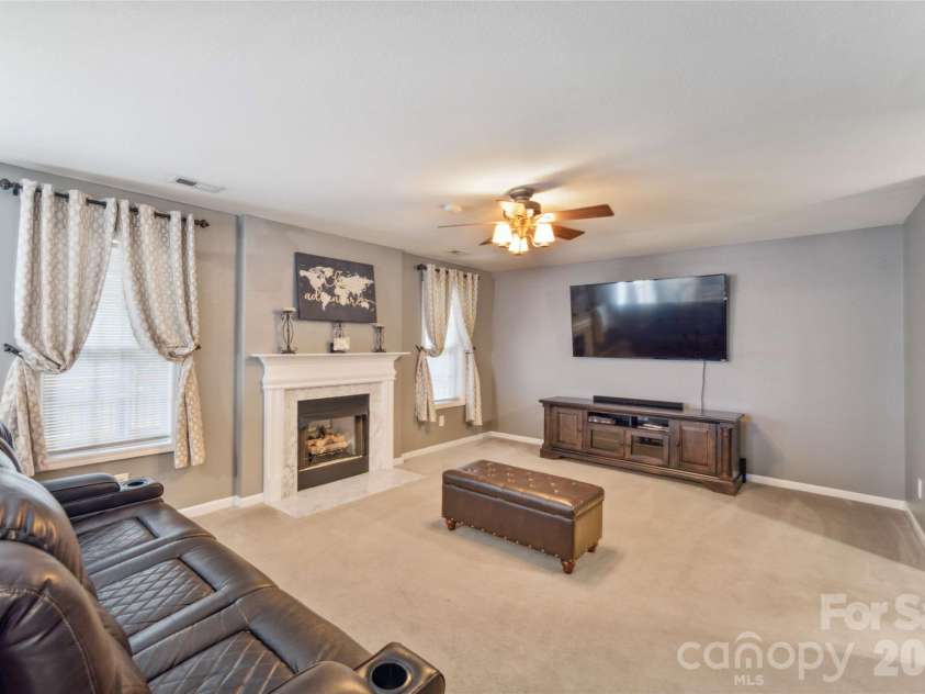1508 Hollow Maple Drive, Charlotte, NC 28216.  MLS# CAR4411969, YatesRealty ID 42982. 