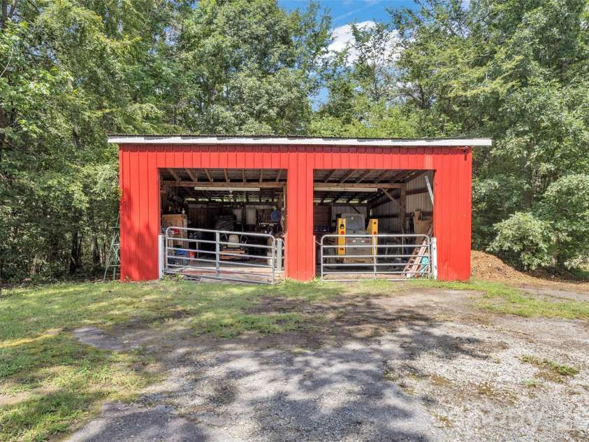 660 Lake Fork Road, Salisbury, NC 28146.  MLS# CAR4412539, YatesRealty ID 42983. 