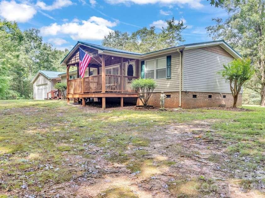 660 Lake Fork Road, Salisbury, NC 28146.  MLS# CAR4412539, YatesRealty ID 42983. 